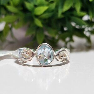 925 Sterling Silver Blue Topaz Ring